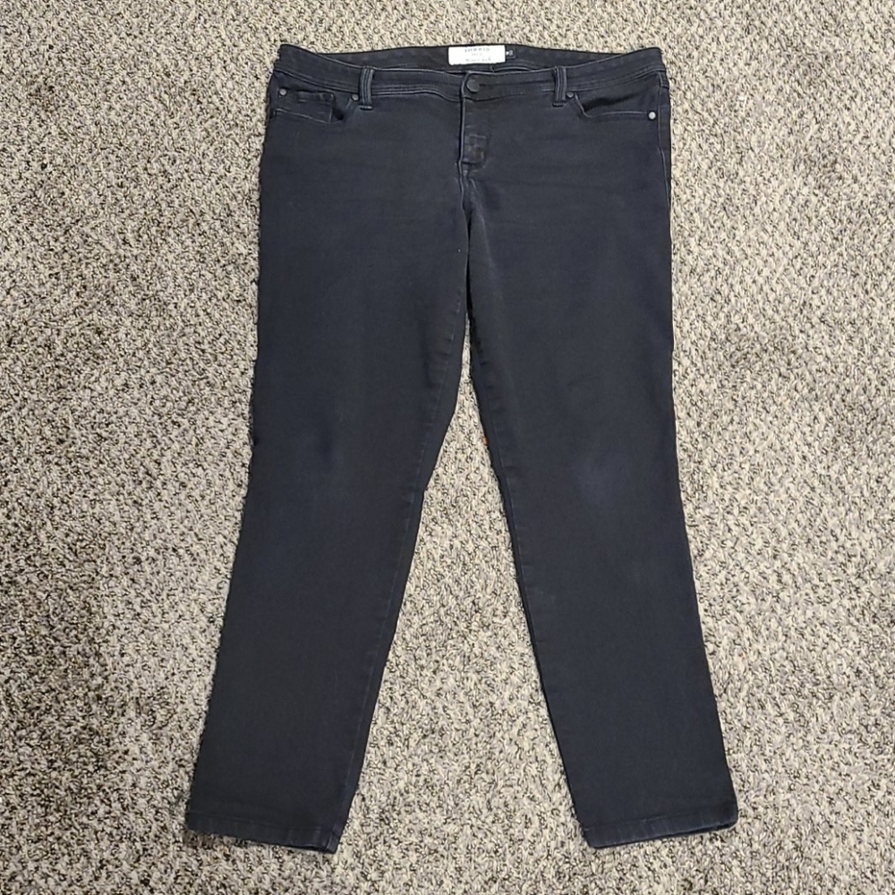 Black Torrid size 16R skinny jeans